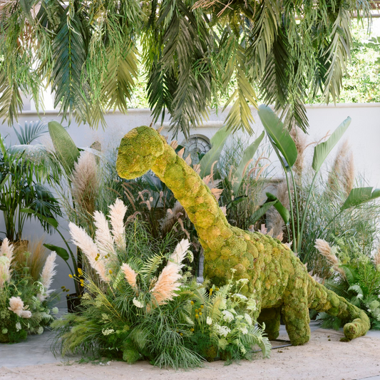 LOS ANGELES TIMES: The Empty Vase: the story behind the topiary