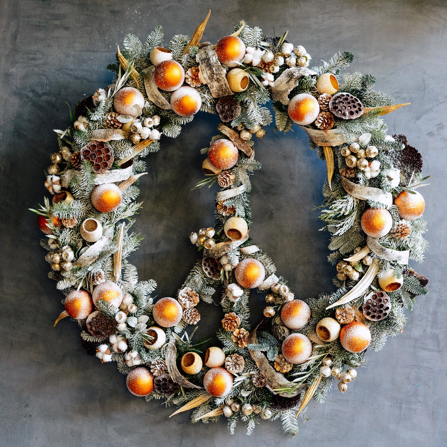 Deluxe Peace Wreath