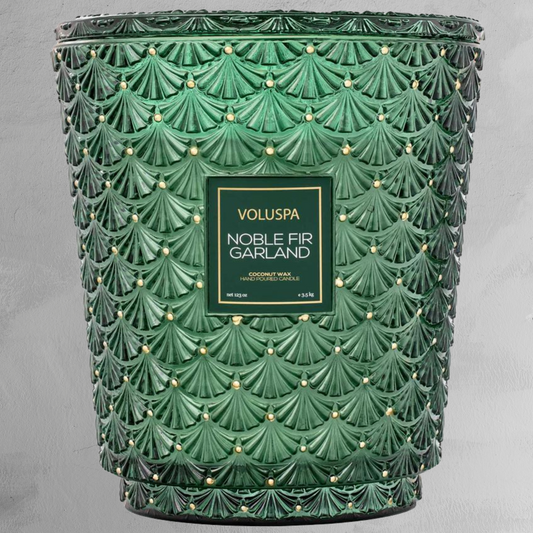 Voluspa - 5 Wick Hearth Candle - Noble Fir Garland