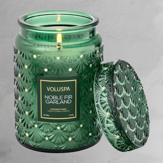 Voluspa - Large Jar Candle - Noble Fir Garland